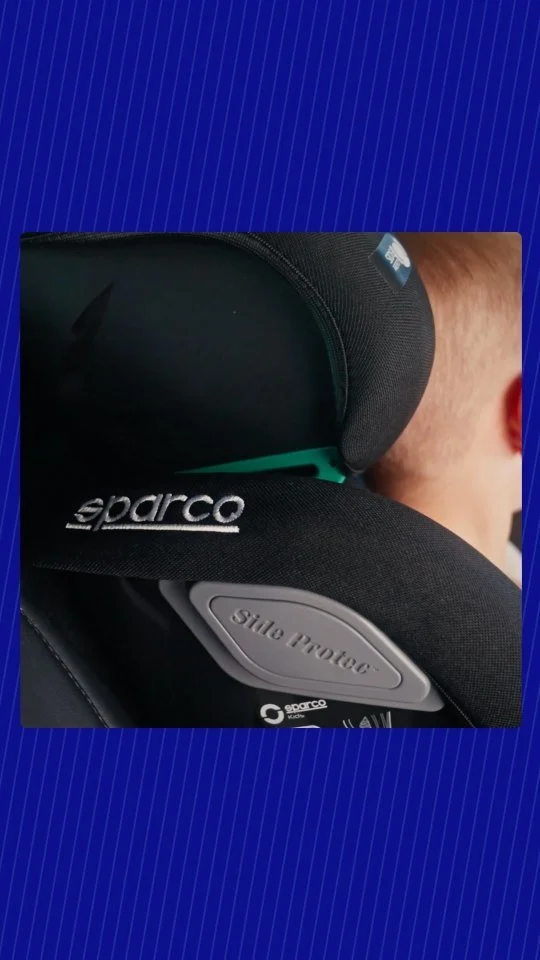Ensure top-tier safety with our i-Size Booster Seat. 🚗🛡️ Designed to meet stringent EU safety standards, it features a height-adjustable headrest for perfect fit, ISOFIX connectors for easy installation, and advanced protection with ABS material and memory foam.

#isizebooster #carseat #safetyfirst #sparcokids